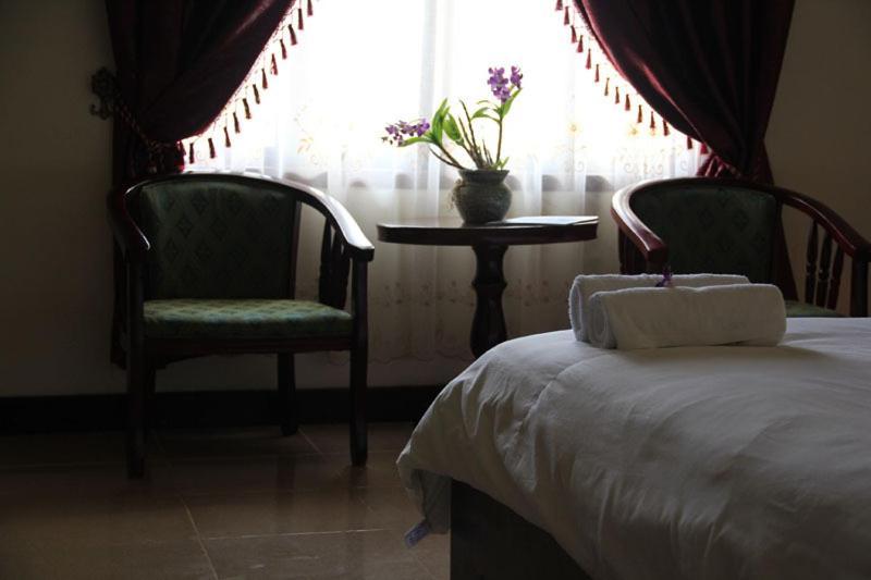 Phoukham Garden Hotel&Resort Xieng Khuang מראה חיצוני תמונה